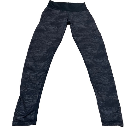 Adidas High Rise Black with heathered camo Leggings size Small - Picture 2 of 15